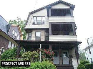 383 Prospect Ave, West Hartford, CT 06105