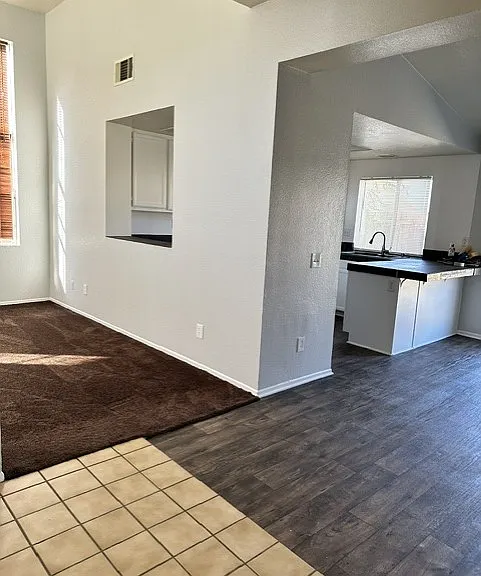3735 Hollowglen Dr — Photo 5