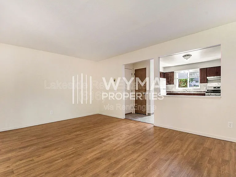 1009 36th St SW — Photo 16