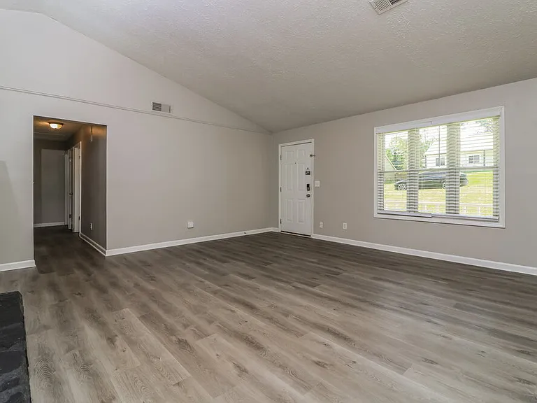 3000 Owens Meadow Dr NW — Photo 4