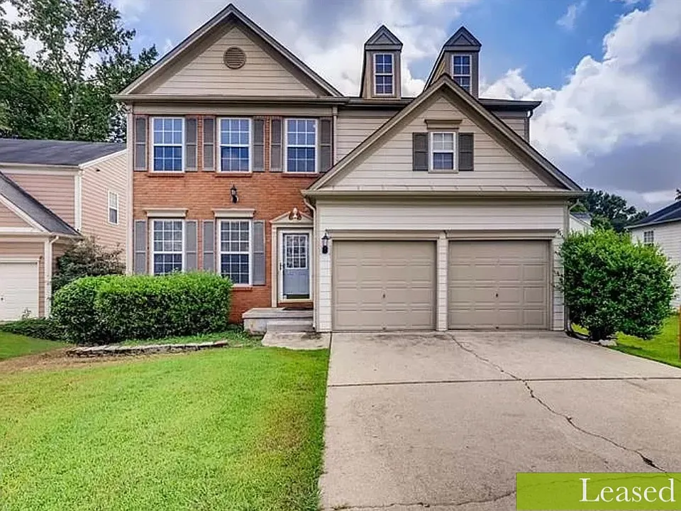 2005 Maple Ridge Ct NW