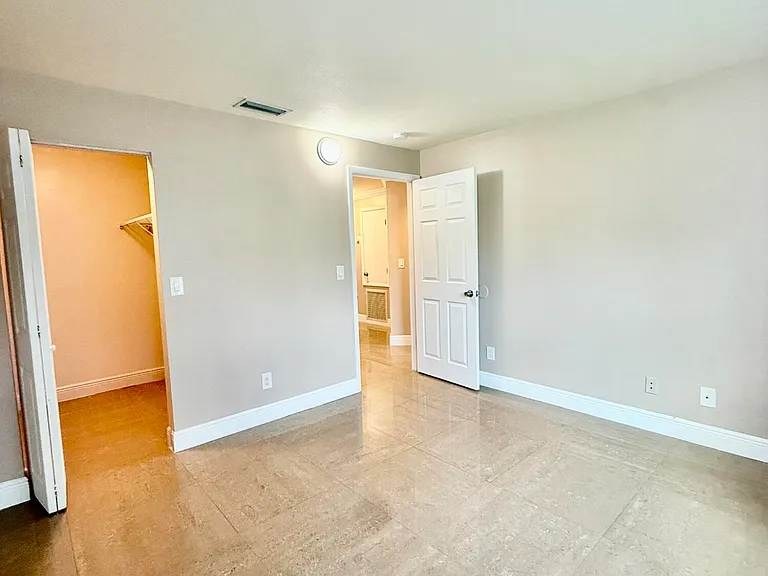 2050 Oleander Blvd #11-103 — Photo 11