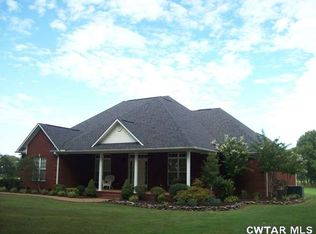 37 Valentine Rd, Jackson, TN 38301
