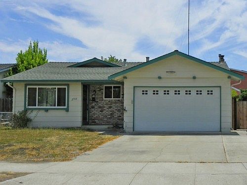 1st image of 2766 El Monte Way