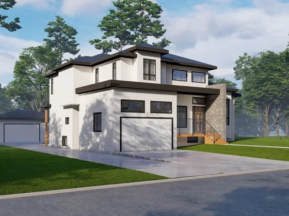 702 Lomond St, Coquitlam, BC V3J 3J3