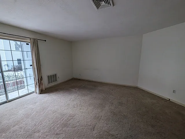 28 James St #31 — Photo 13