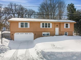 4609 Bedford Rd, Mound, MN 55364