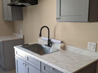 659 W Newgrove St, Lancaster, CA 93534