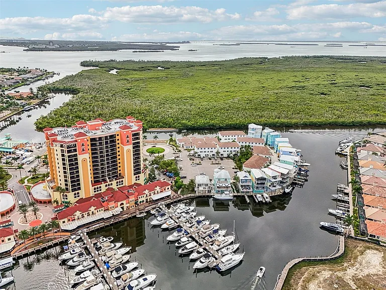 5781 Cape Harbour Dr #903 — Photo 35