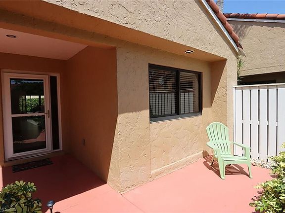 3rd image of 551 Beachwalk Cir #72