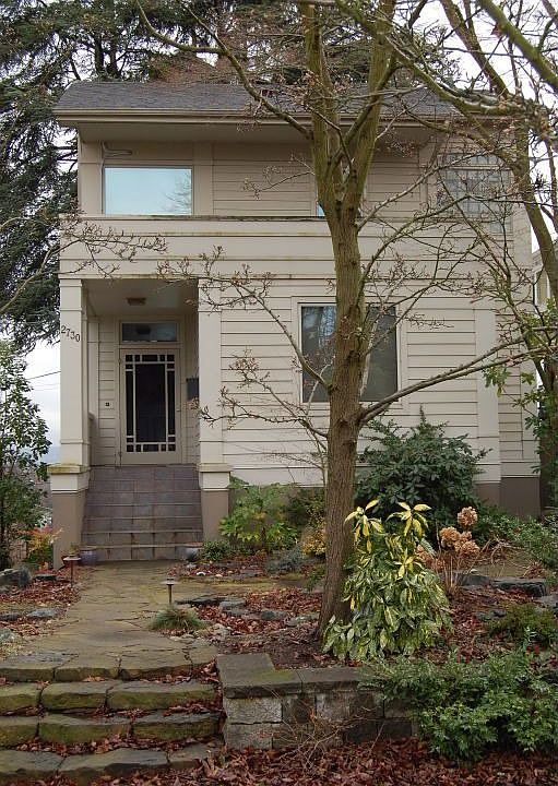 2nd image of 2730 10th Ave E