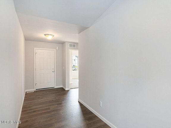 2nd image of 1500 Lee Ann Ave