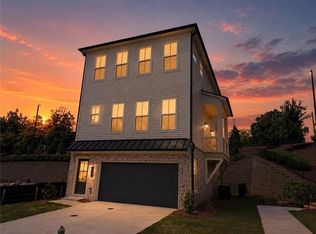 302 Pinecone Pl, Alpharetta, GA 30022