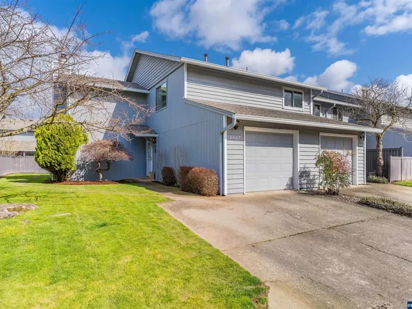 3427 Covington St NE, Salem, OR 97305