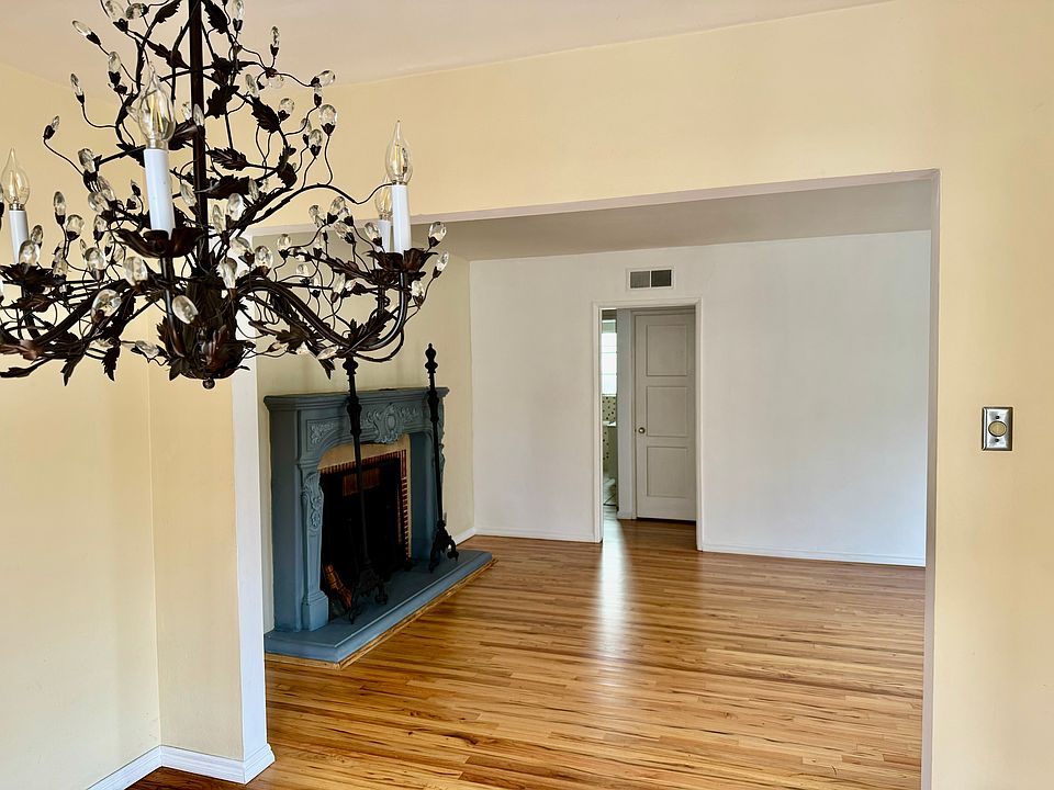 Living room looking at hallway to bedrooms.