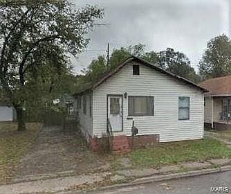 1st image of 2627 E 23rd St
