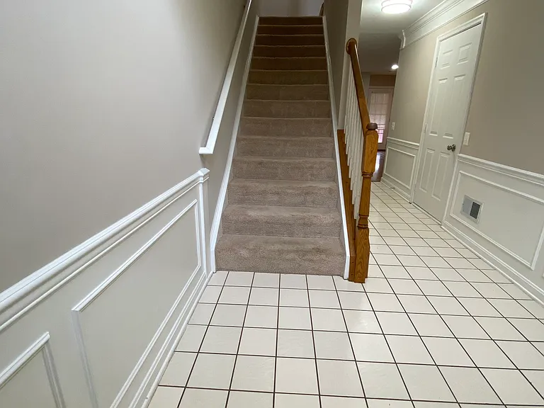 43781 Barborsville Mansion Sq — Photo 3
