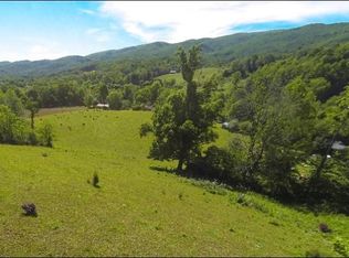 104 Eggers Ln, Elizabethton, TN 37643