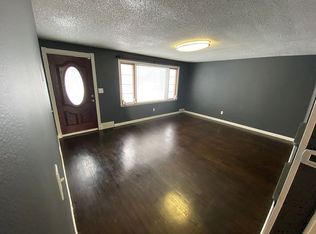 85 Kemp Ave, Cheektowaga, NY 14225