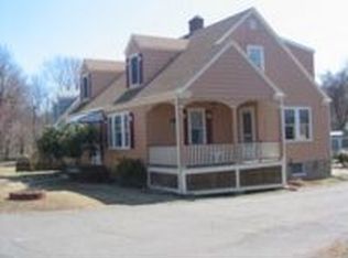 39 Wharf St, Nahant, MA 01908