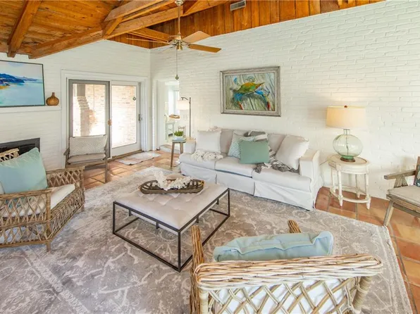 117 52nd St, Virginia Beach, VA 23451