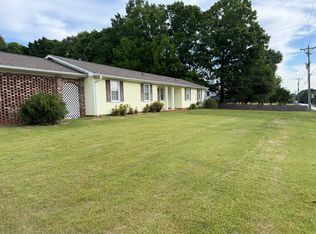 211 Adams Mill Rd, Simpsonville, SC 29681