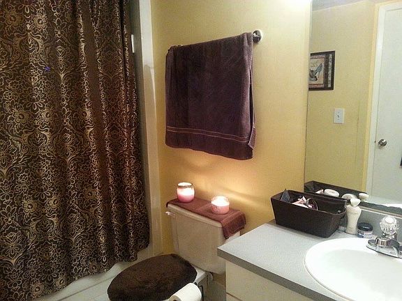 3rd image of 3407 Winkler Ave APT 317