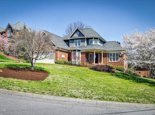 2008 Buckingham Ct, Kingsport, TN 37660