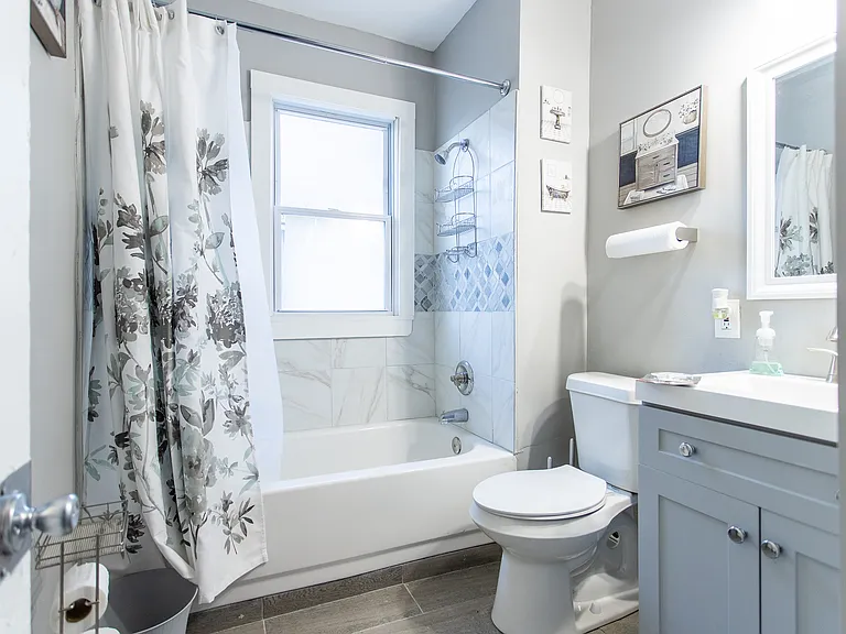 10605 Ashbury Ave — Photo 22
