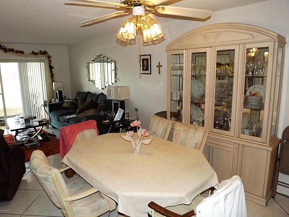 4th image of 2135 N Courtenay Pkwy #103