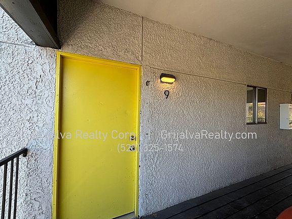 3rd image of 2322 N Elaine Blvd APT 9