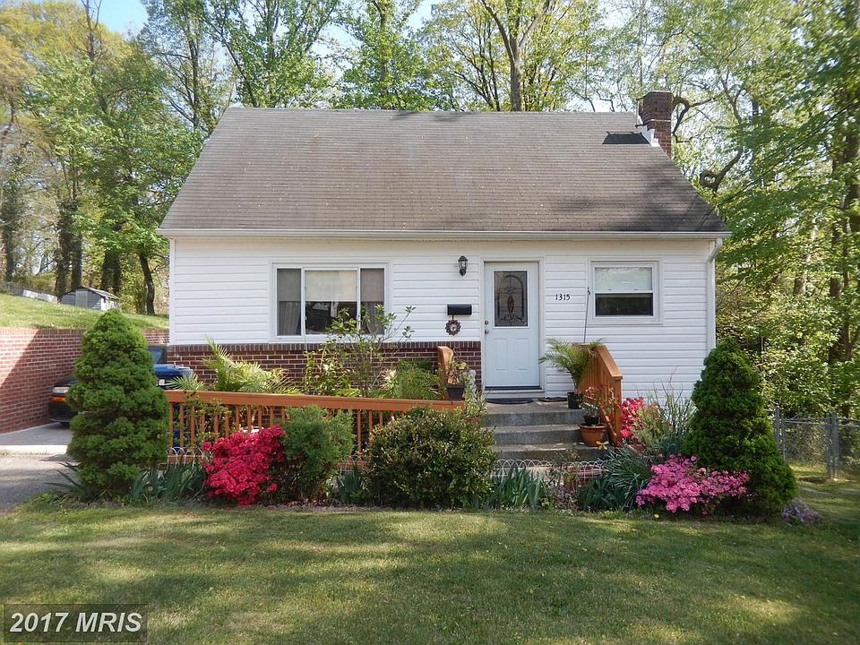 1st image of 1315 Brice St