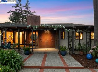 11300 Kerrigan Dr, Oakland, CA