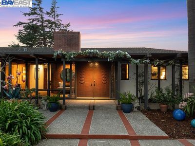 11300 Kerrigan Dr, Oakland, CA, 94605