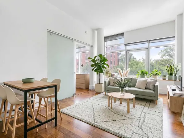 10-17 Jackson Ave #2E, Long Island City, NY 11101