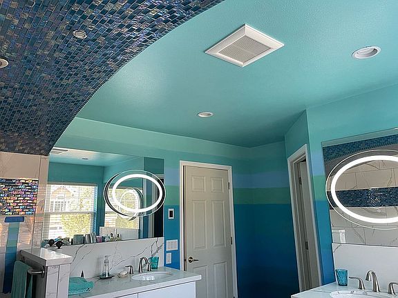 Master Shower/Steam room