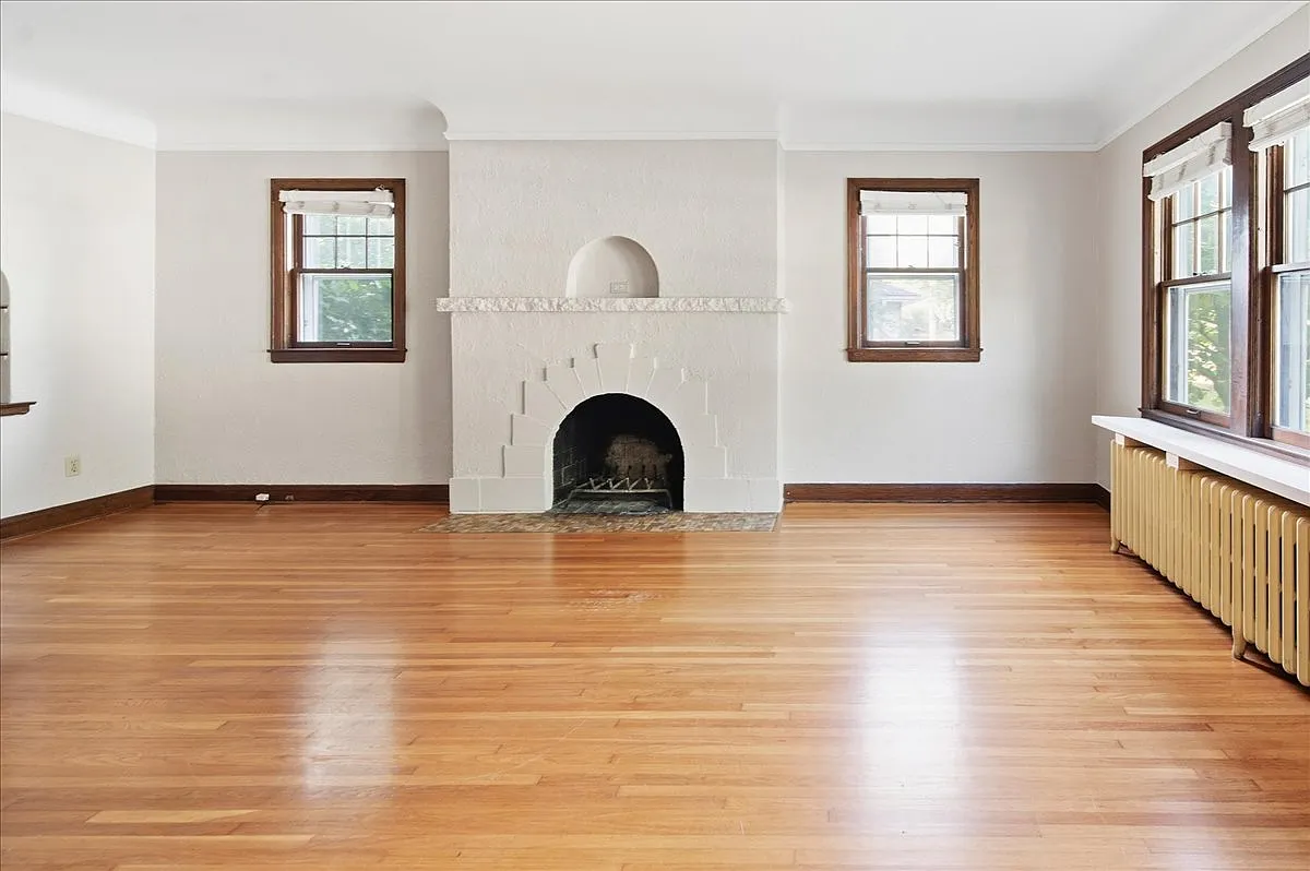 3 bed, 1650 sqft, $2,350 — Photo 4