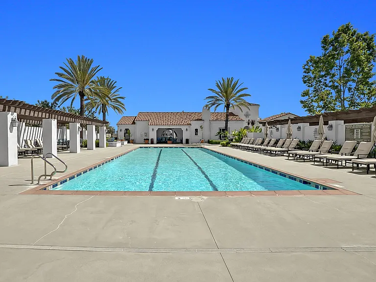 821 Parisa Pl — Photo 42