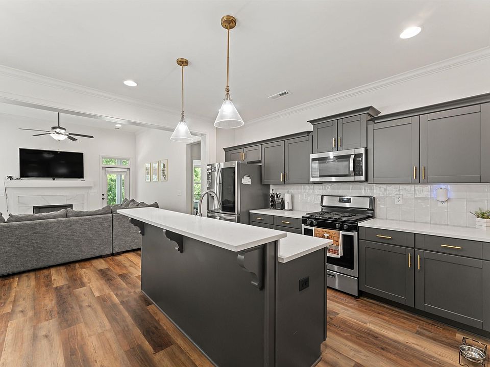 2139 Springfield Dr, Chelsea, AL 35043 | Zillow