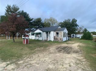 5034 Us Highway 301 S, Hope Mills, NC 28348