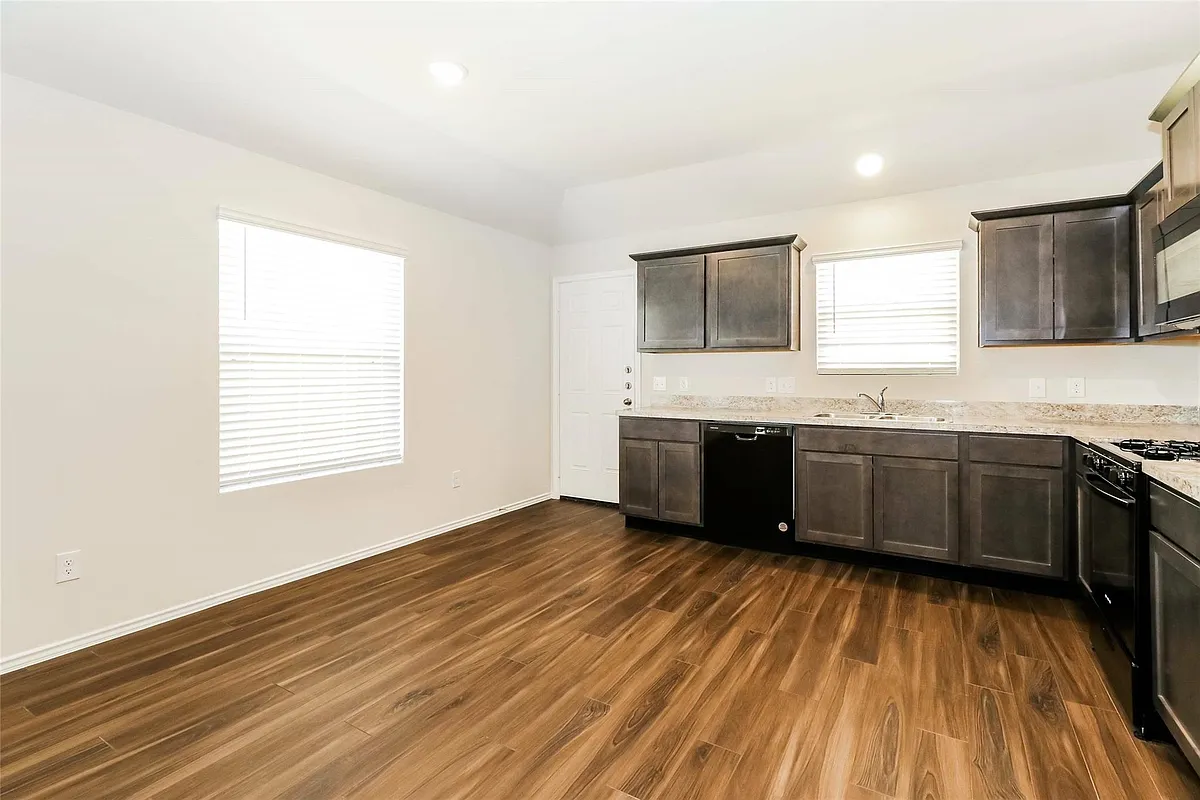 Building Photo - 2432 Copper Canyon Dr