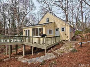 418 Westwood Dr, Chapel Hill, NC 27516
