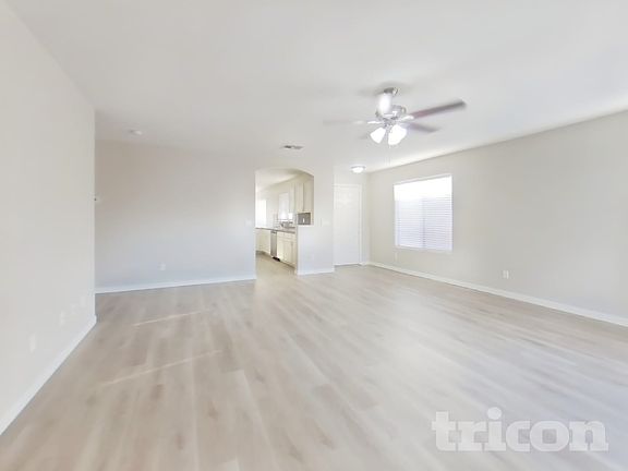 2nd image of 7437 W Elwood St