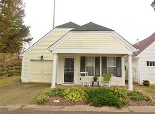 230 Rose Cottage Dr, Woodstock, GA 30189