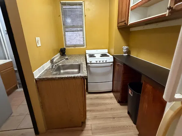 (undisclosed Address), Bronx, NY 10467