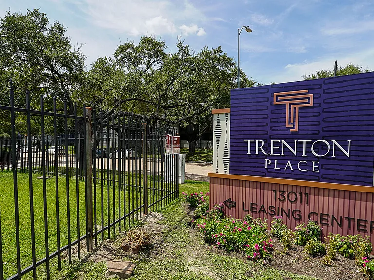 Trenton Place — Photo 47