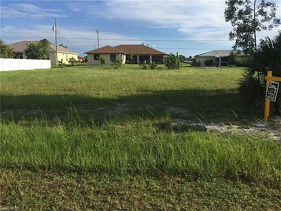 2nd image of 1826 SW 42nd St