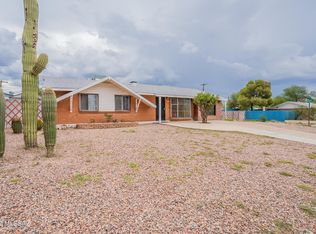 2002 W Merlin Rd, Tucson, AZ 85713