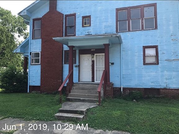 4th image of 1101 E Powell Ave