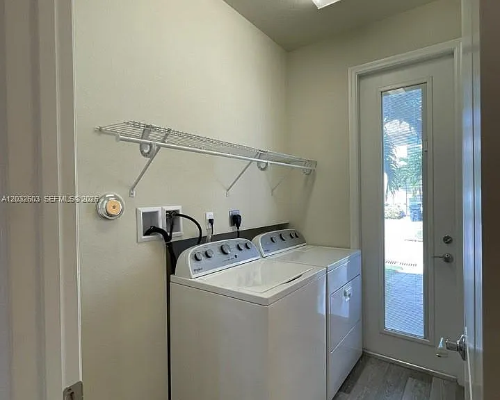 4920 Eucalyptus Dr #2 — Photo 14